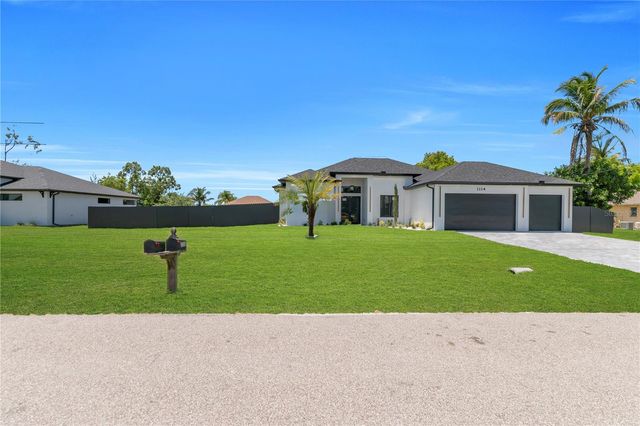1114 SW 8TH PL, Cape Coral, FL 33991