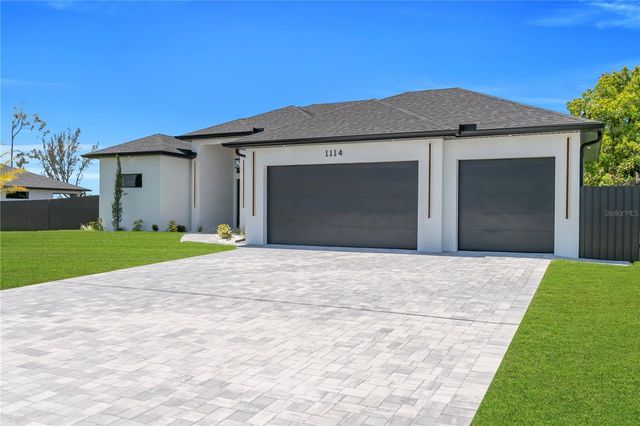 1114 SW 8TH PL, Cape Coral, FL 33991