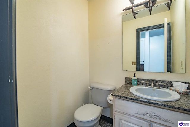 107 N Pointe Drive, Elizabethtown, KY 42701