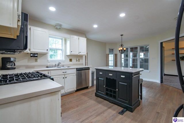 107 N Pointe Drive, Elizabethtown, KY 42701