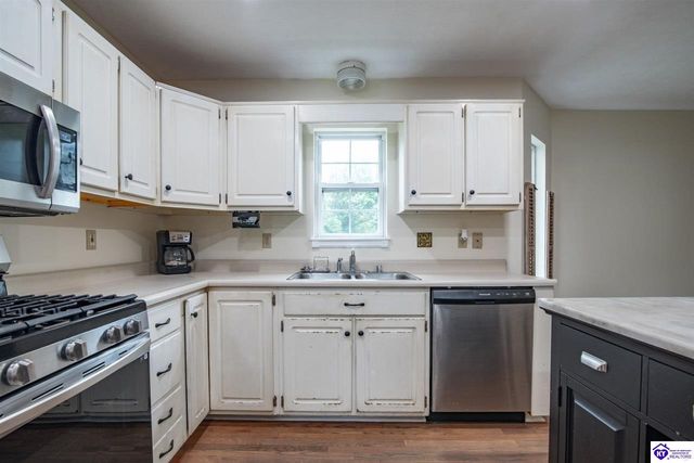 107 N Pointe Drive, Elizabethtown, KY 42701