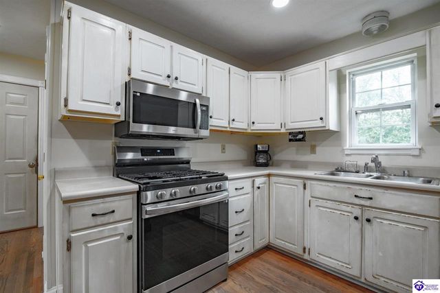 107 N Pointe Drive, Elizabethtown, KY 42701