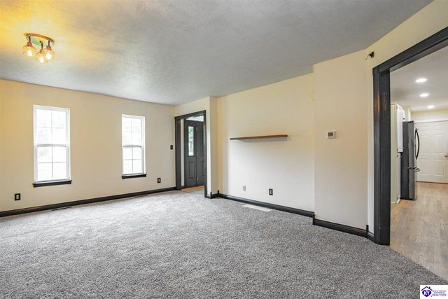 107 N Pointe Drive, Elizabethtown, KY 42701