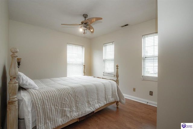 107 N Pointe Drive, Elizabethtown, KY 42701