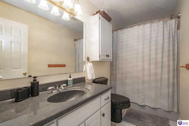 107 N Pointe Drive, Elizabethtown, KY 42701