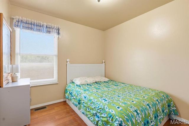 2381 Wesford Drive, Maryland Heights, MO 63043