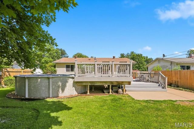 2381 Wesford Drive, Maryland Heights, MO 63043