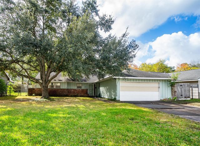 4829 Hummingbird Street, Houston, TX 77035