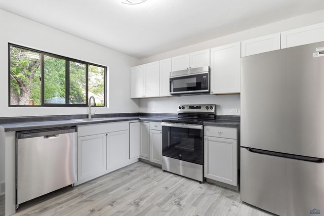 334 ST CHARLES, Rapid City, SD 57701