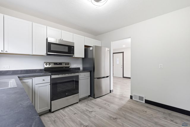 334 ST CHARLES, Rapid City, SD 57701