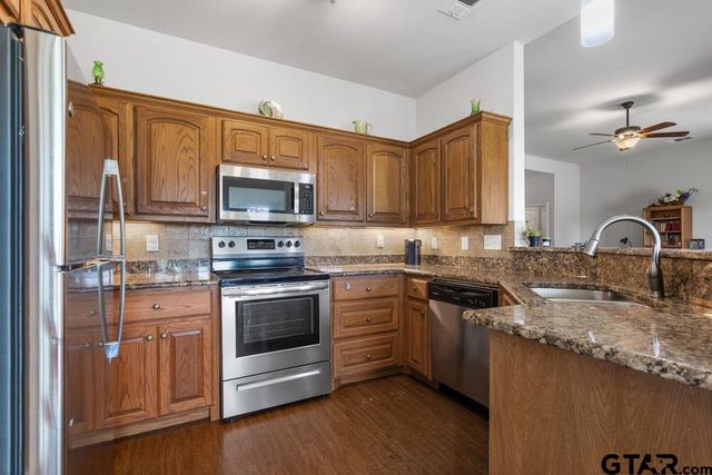 14223 LONE PINE DR, Brownsboro, TX 75756