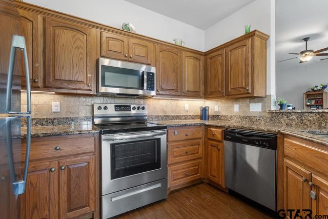 14223 LONE PINE DR, Brownsboro, TX 75756