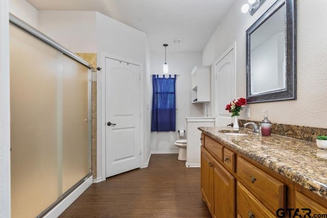 14223 LONE PINE DR, Brownsboro, TX 75756