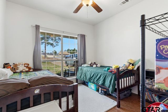 14223 LONE PINE DR, Brownsboro, TX 75756