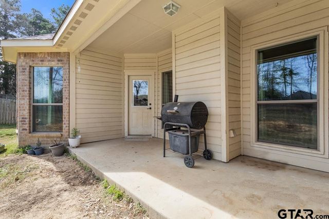 14223 LONE PINE DR, Brownsboro, TX 75756