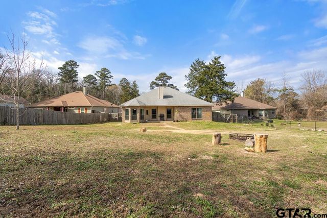 14223 LONE PINE DR, Brownsboro, TX 75756