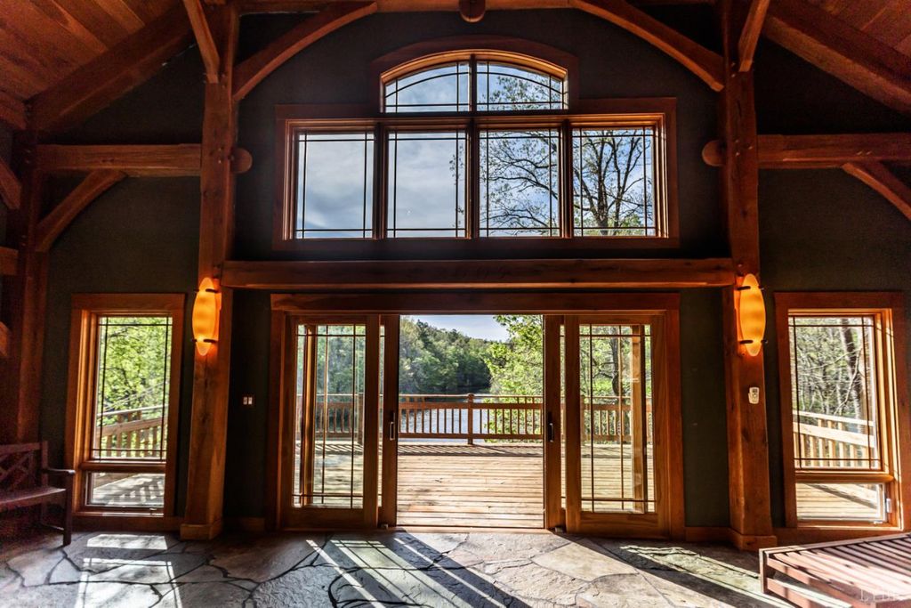 Image 19 of property listing at 278 Salt Lick Lane, Appomattox, VA 24522