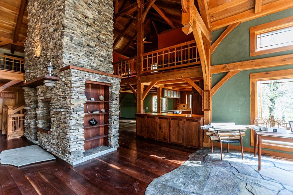Image 22 of property listing at 278 Salt Lick Lane, Appomattox, VA 24522