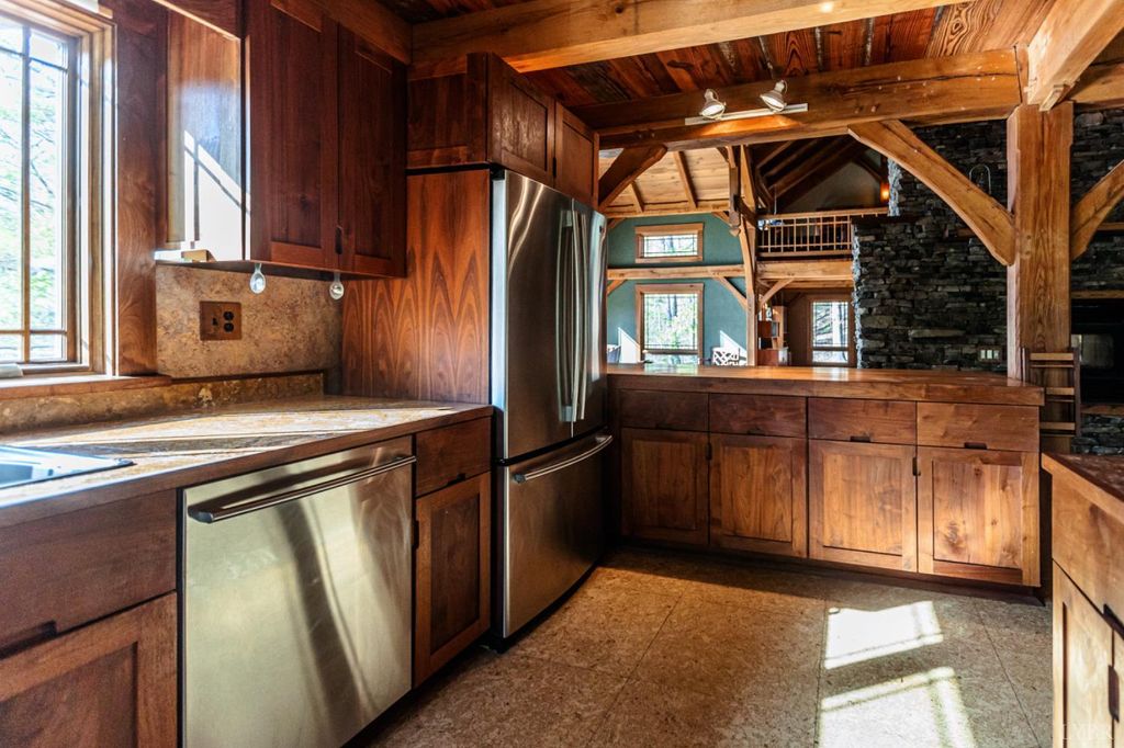 Image 26 of property listing at 278 Salt Lick Lane, Appomattox, VA 24522