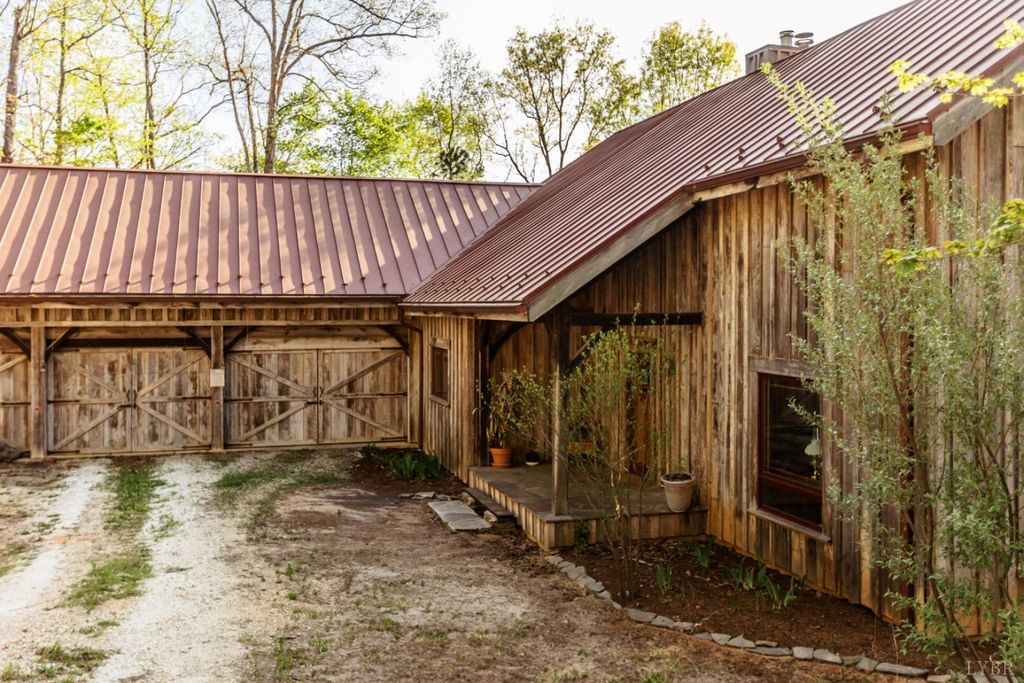 Image 67 of property listing at 278 Salt Lick Lane, Appomattox, VA 24522