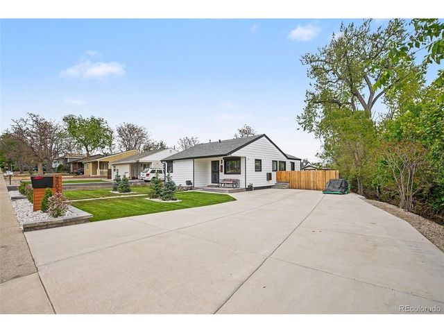 8020 Grove St, Westminster, CO 80031