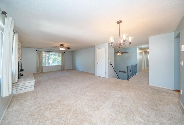 6018 S Stone St, Spokane, WA 99223