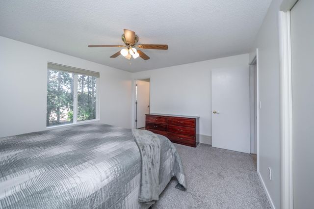 6018 S Stone St, Spokane, WA 99223