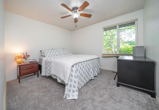 6018 S Stone St, Spokane, WA 99223