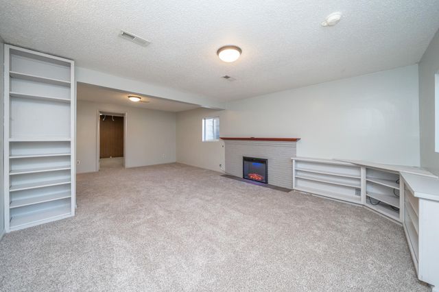 6018 S Stone St, Spokane, WA 99223