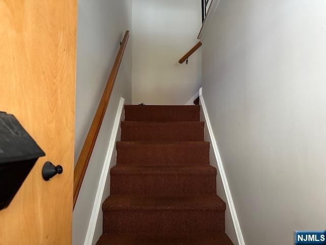 320 Elm Avenue A, Bogota, NJ 07603