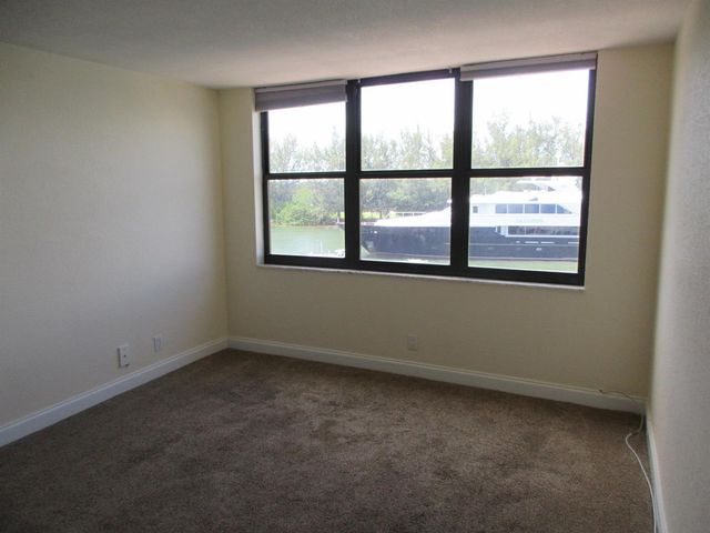 1401 N Riverside Drive 307, Pompano Beach, FL 33062