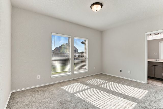 8654 Infinity Ave, San Antonio, TX 78254