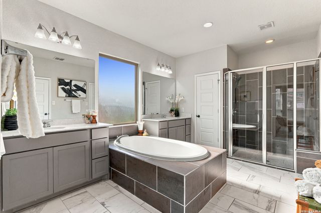 8654 Infinity Ave, San Antonio, TX 78254