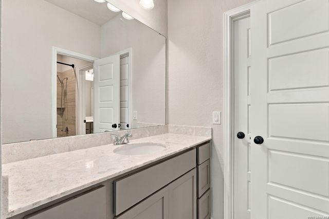 8654 Infinity Ave, San Antonio, TX 78254