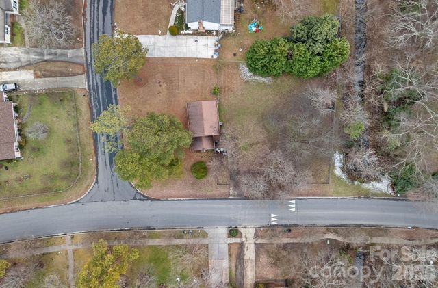 10941 Flat Iron Road, Charlotte, NC 28226