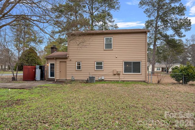 10941 Flat Iron Road, Charlotte, NC 28226