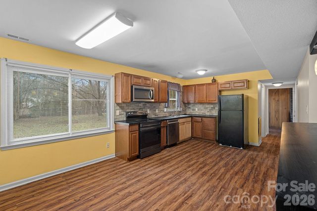 10941 Flat Iron Road, Charlotte, NC 28226