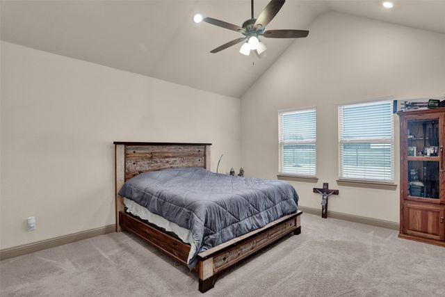 231 Orduna Street, Trenton, TX 75490