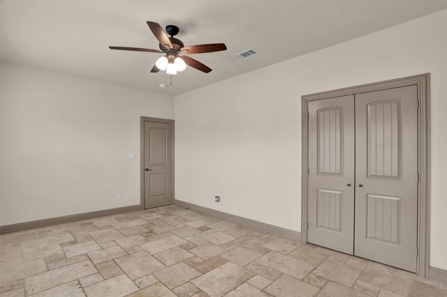 231 Orduna Street, Trenton, TX 75490