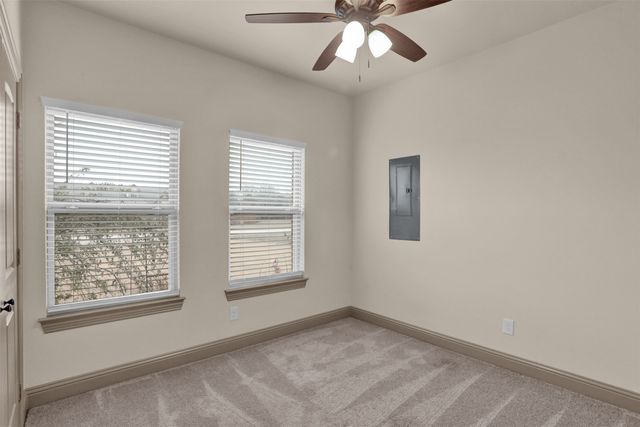 231 Orduna Street, Trenton, TX 75490