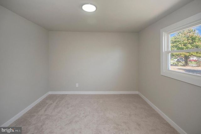 12008 ANDORA DR, Fredericksburg, VA 22407