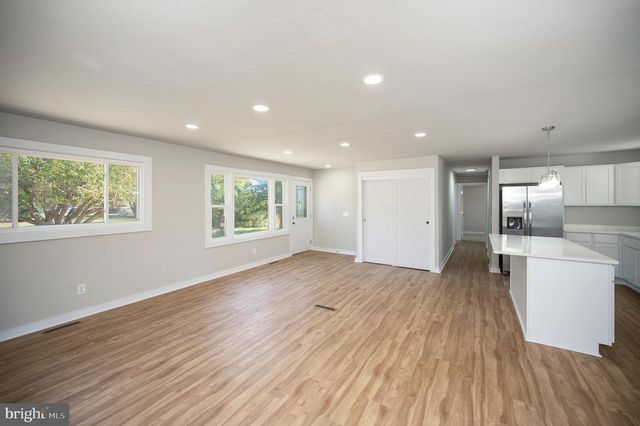 12008 ANDORA DR, Fredericksburg, VA 22407