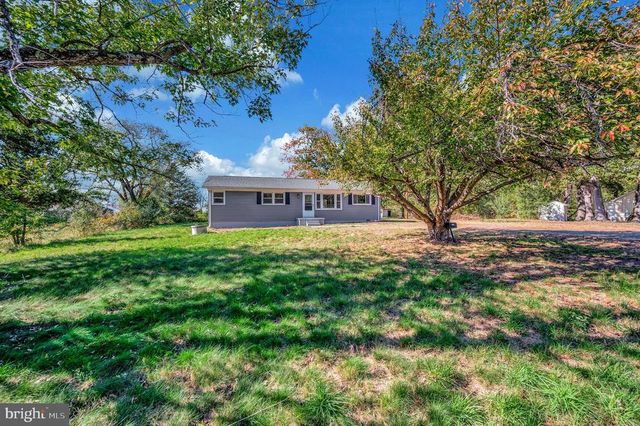 12008 ANDORA DR, Fredericksburg, VA 22407