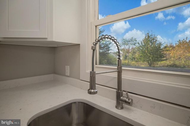 12008 ANDORA DR, Fredericksburg, VA 22407