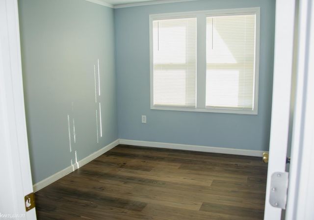 11835 Sanford Street, Detroit, MI 48205