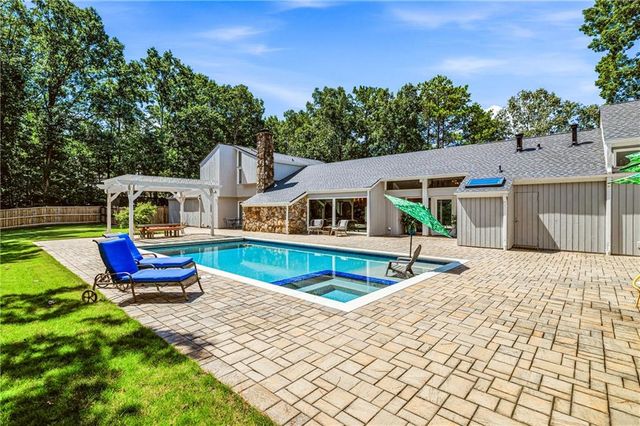 4411 Sentinel Post Road NW, Atlanta, GA 30327
