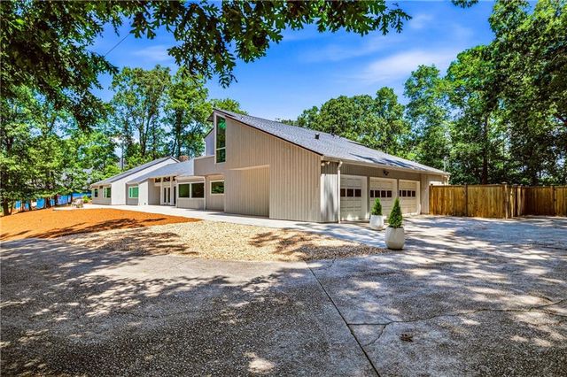 4411 Sentinel Post Road NW, Atlanta, GA 30327