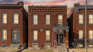 3233 Nebraska Avenue, St Louis, MO 63118