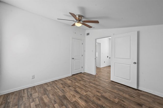 708 W Day Street, Denison, TX 75020