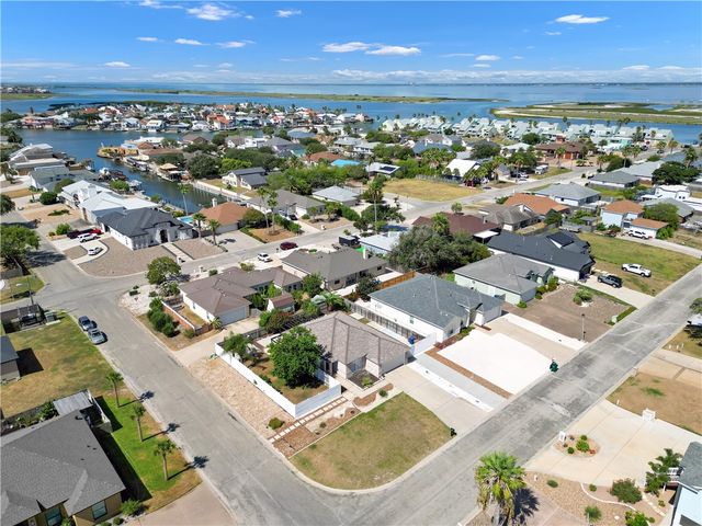 13829 Suntan Ave, Corpus Christi, TX 78418